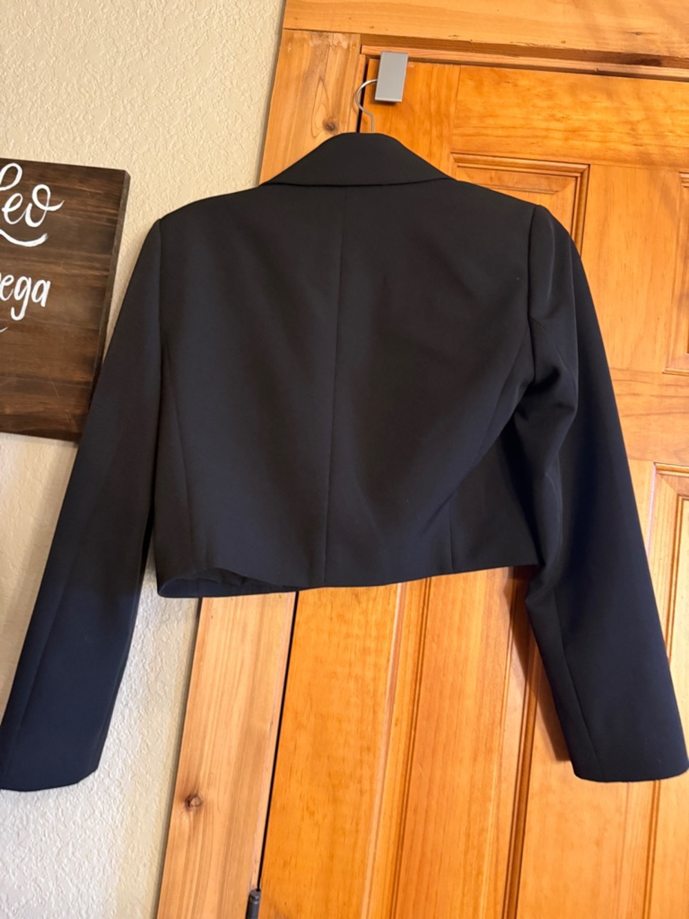 Gianni Bini Black Crop Blazer - Picture 5 of 10